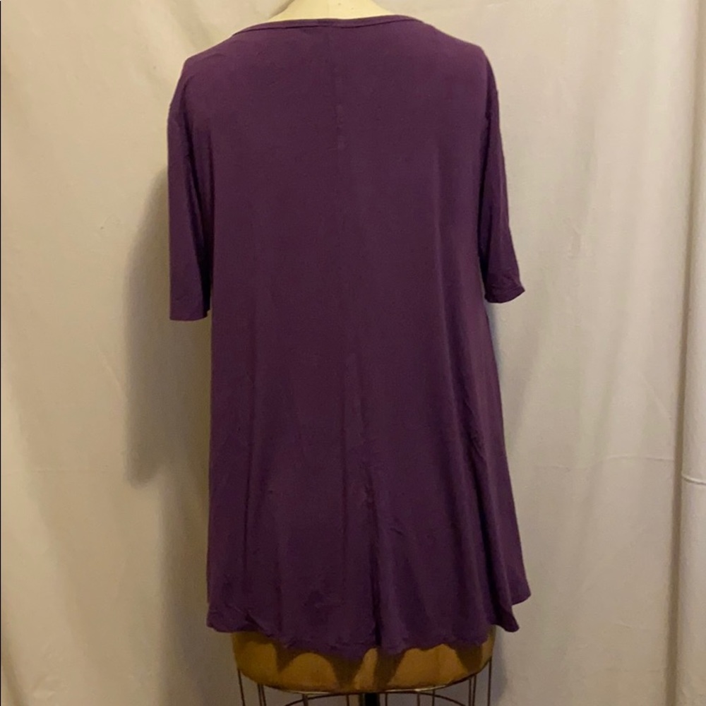 Tunic - Picture 3 of 4